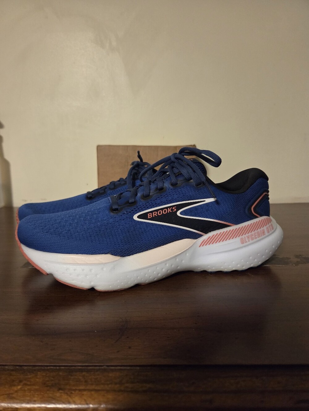 Brooks Glycerin GTS 21 Running Shoes Size 10 Blue Icy Pink Womens Sz 10B EUC